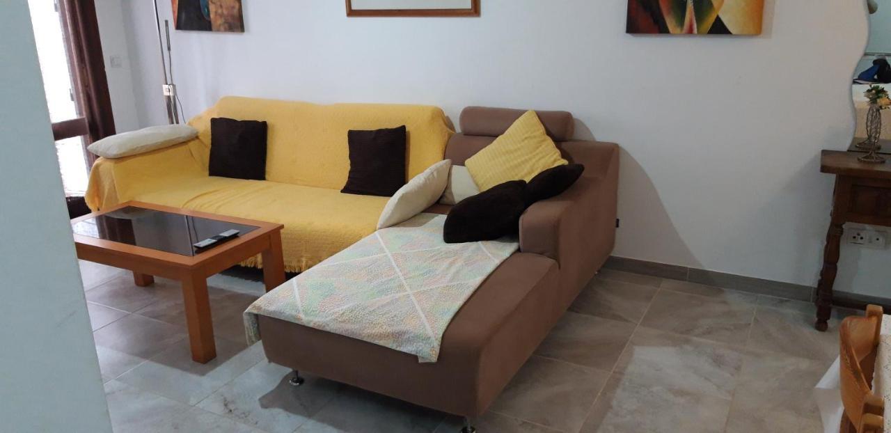 Victoria Apartment Estepona Luaran gambar