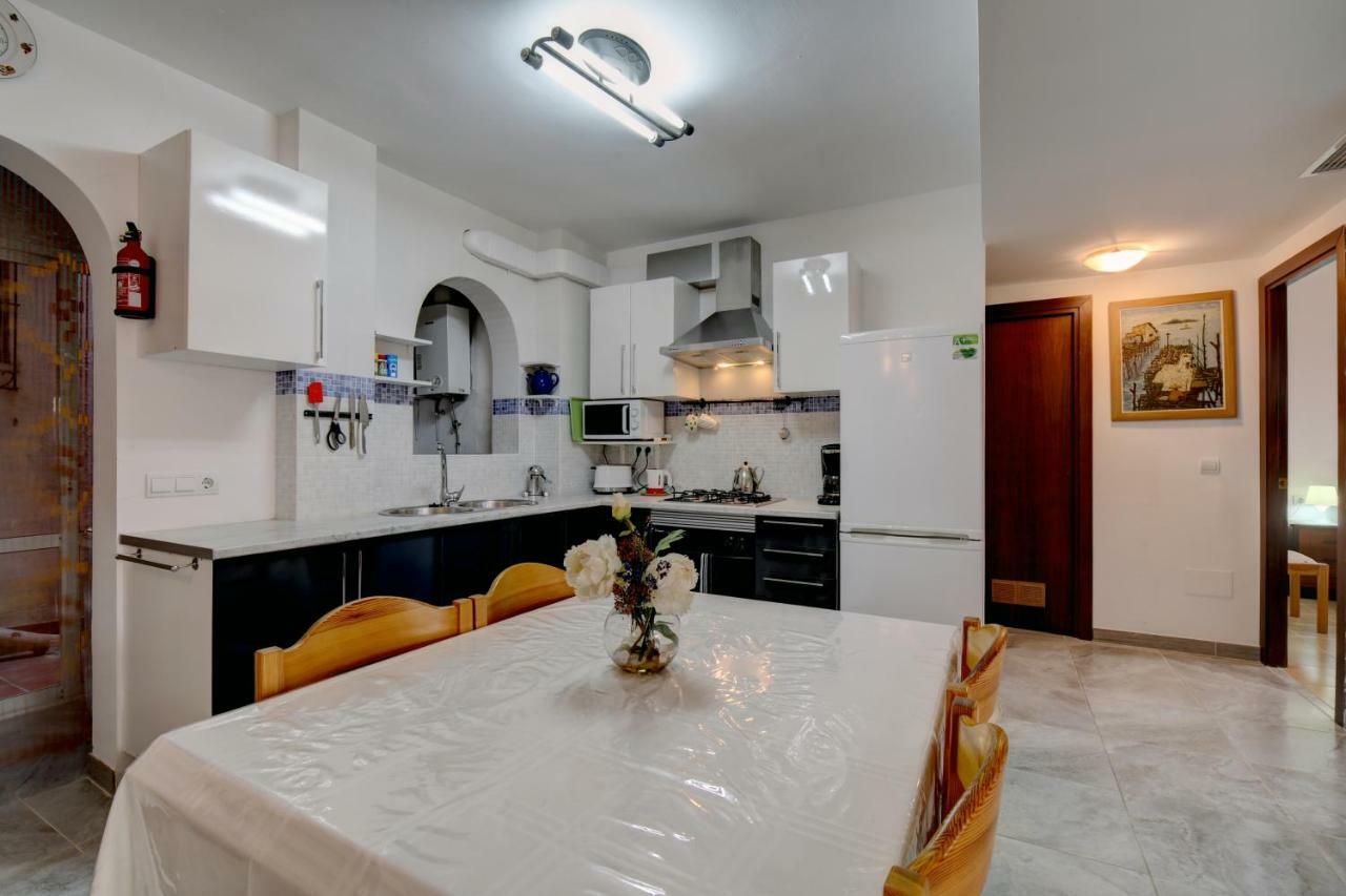 Victoria Apartment Estepona Luaran gambar